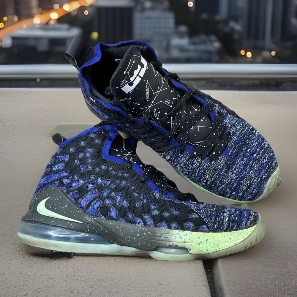 Nike Air LeBron 17 GS Constellations Basketball Shoes Sz 5.5Y BQ5594-407 Kids